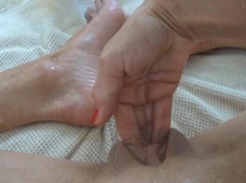 Multi Squirt оргазм 7 минут без перерыва впрыскивая очень маленькую мамочку для тела