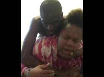 Бибиси показывает девственную жену что на самом деле нравится DICC