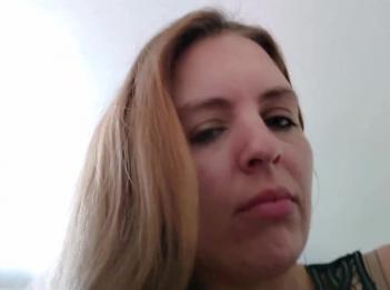 Папочка пожалуйста трахни мою непослушную киску Рассказываю своему мужчине историю