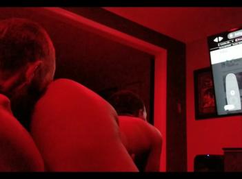 Жопа трахает черную добычу