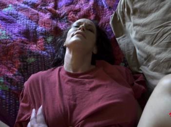 Поторопись и кончи пока папа не вернулся домой с Шерри Станнс