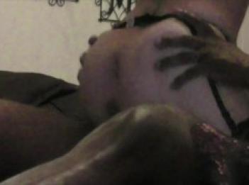 Тиа Мор ебется долго и жестко жестким и длинным BBC Окончание с глотанием спермы