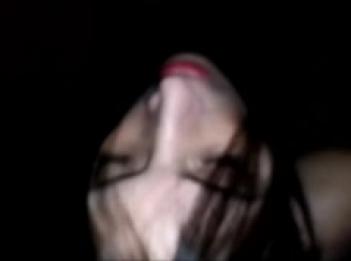 POV Salope milf trop bonne qui jouie comme une chienne